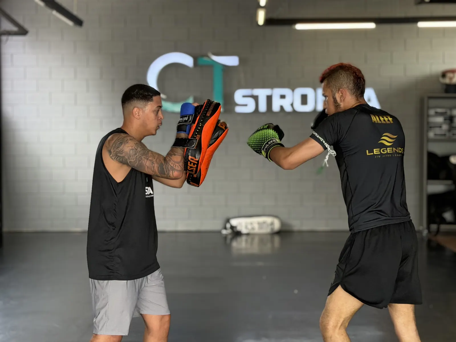 Treino de Muay Thai no CT Stronda