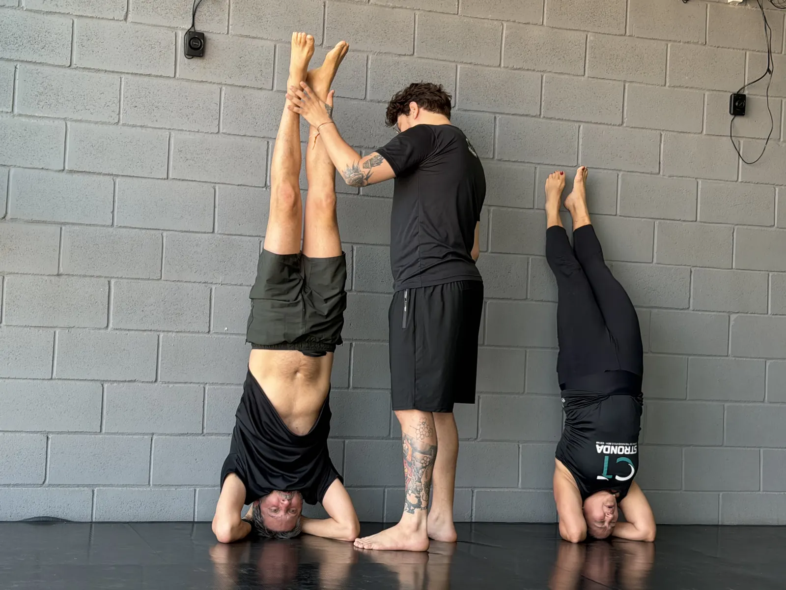 Aula de yoga no CT Stronda